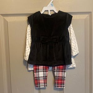 Carter’s 3-piece 6mo Set
